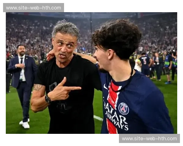 皇马筹划引进巴黎中场维蒂尼亚 1亿欧元转会费成夏窗焦点